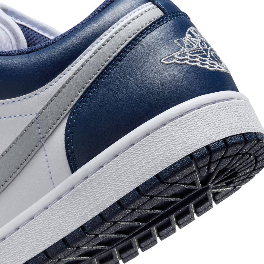 Air Jordan 1 Low Erkek Basketbol Ayakkabısı