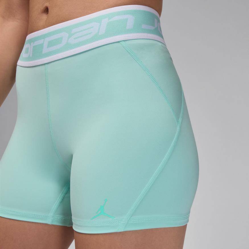 Jordan Sport Legging Short Kadın Şort