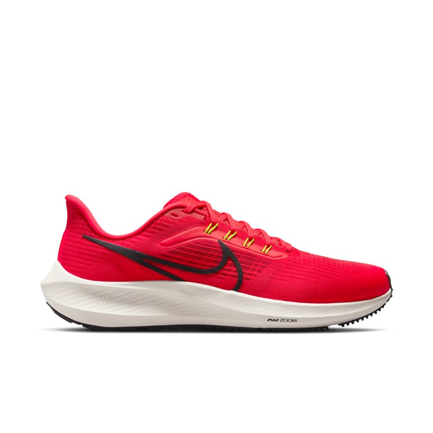 nike pegasus 36 coral