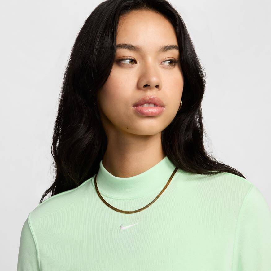 NSW Chill French Terry Crop Crew Kadın Sweatshirt