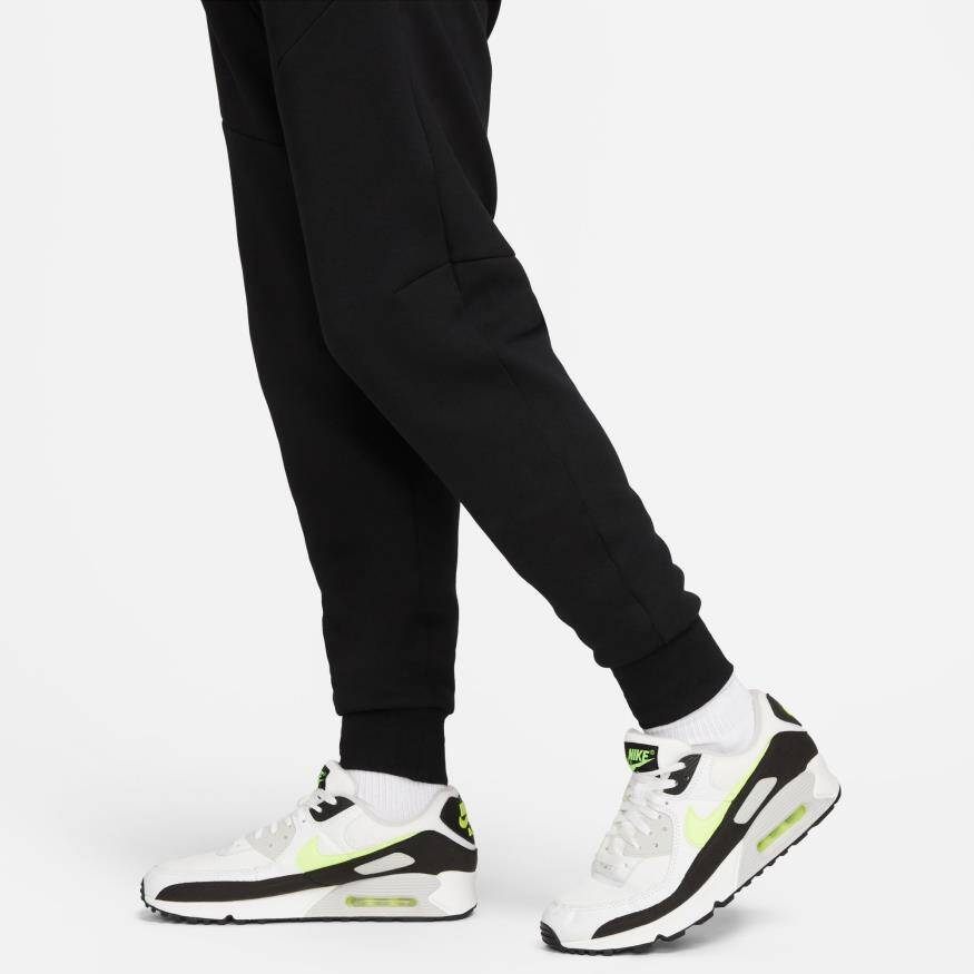 Nike Sportswear Tech Fleece Jogger Erkek Eşofman Altı